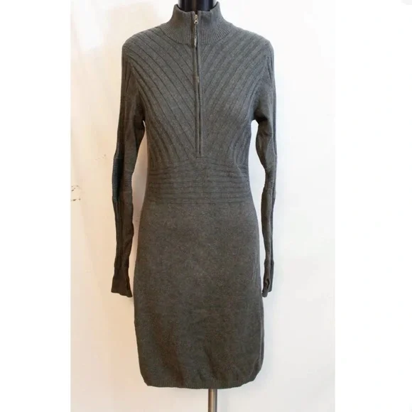 athleta sweater dress 12 Season Color Analysis | Indigo Tones Athleta Sweater Dress Women XS